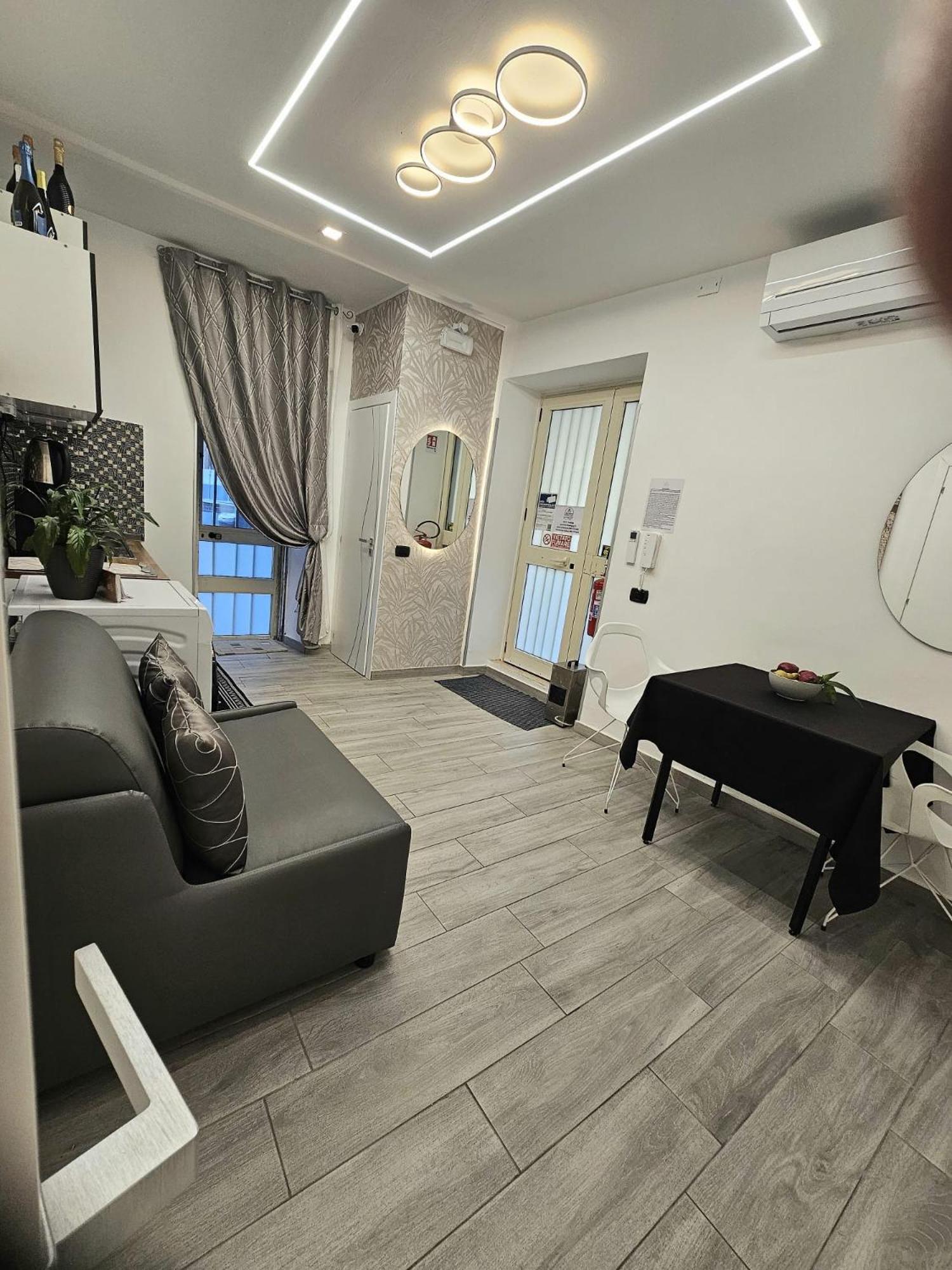 Prestige Casa Vacanze กาตันซาโร ภายนอก รูปภาพ